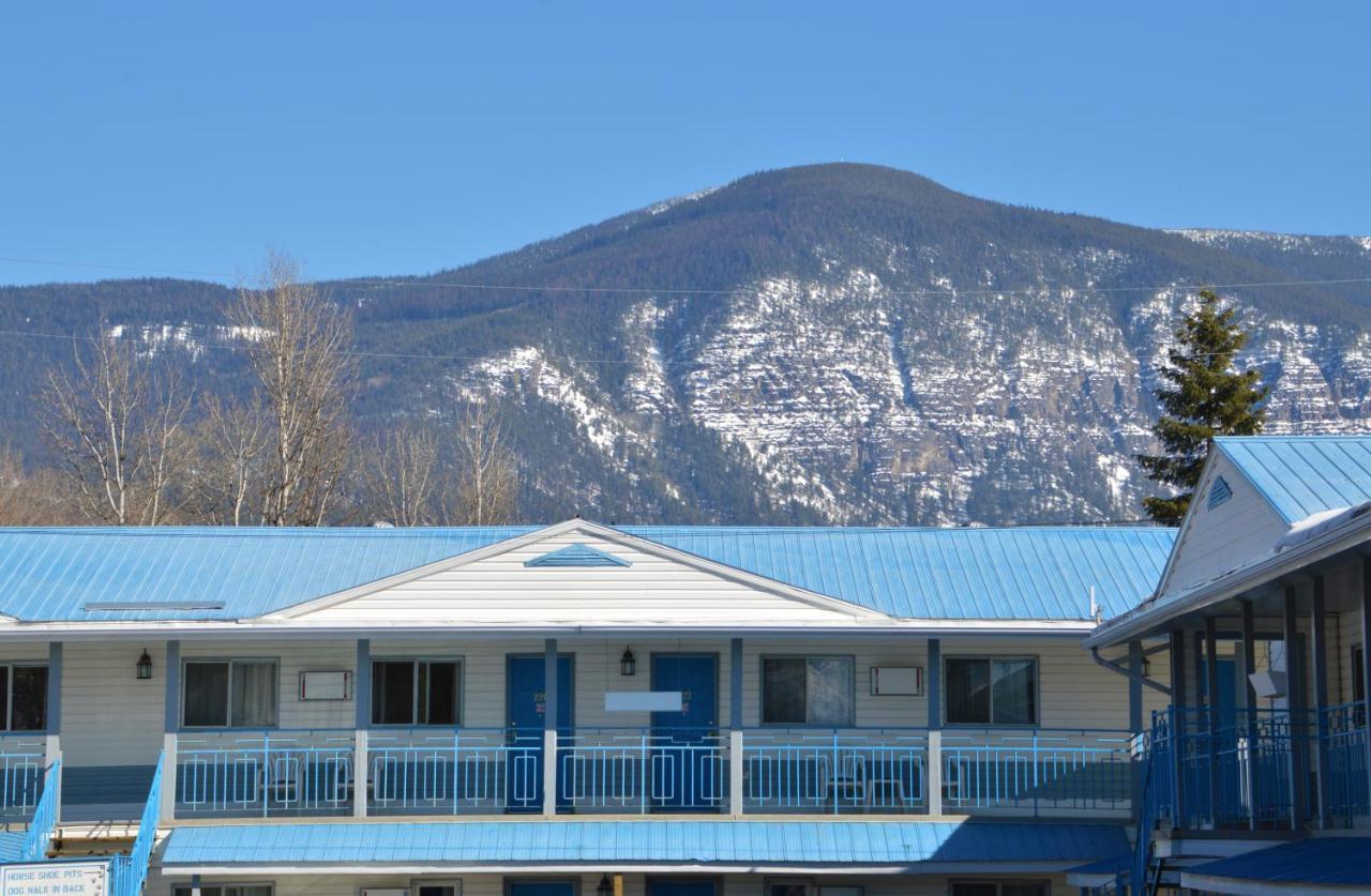 Skimmerhorn Inn Creston Extérieur photo