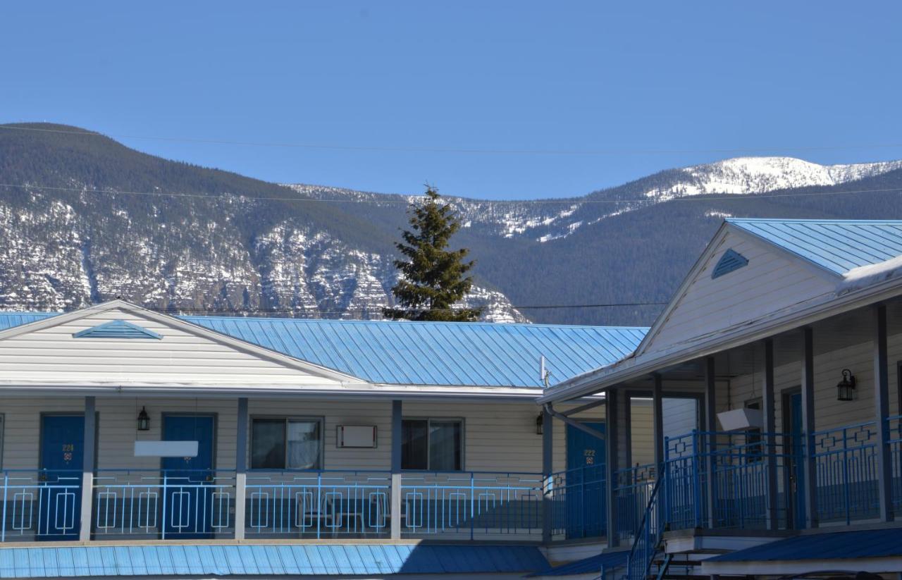 Skimmerhorn Inn Creston Extérieur photo